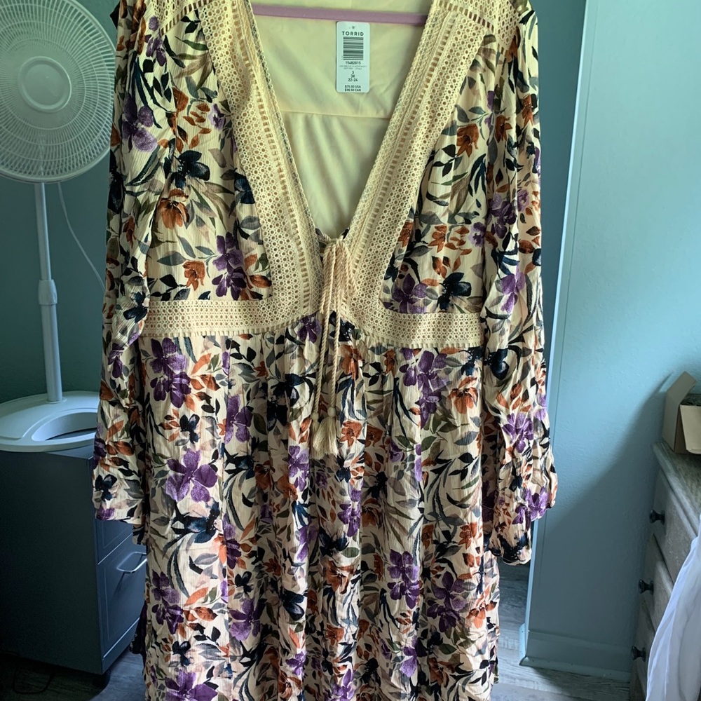 NWT Torrid Floral Boho Dress in Cream, Purple & Orange (3X)